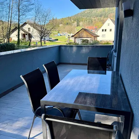 Apartment Erholung An Den Wasserfaellen - In - Stilvolles Mit Terrasse, Parkplatz & Ruhiger Lage Baden-Baden