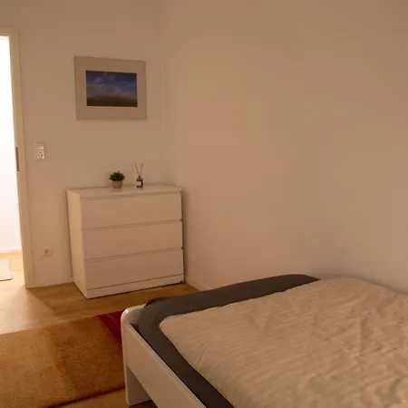 Apartment Erholung An Den Wasserfaellen - In - Stilvolles Mit Terrasse, Parkplatz & Ruhiger Lage *